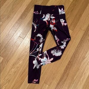 Athleta Plum Floral Leggings